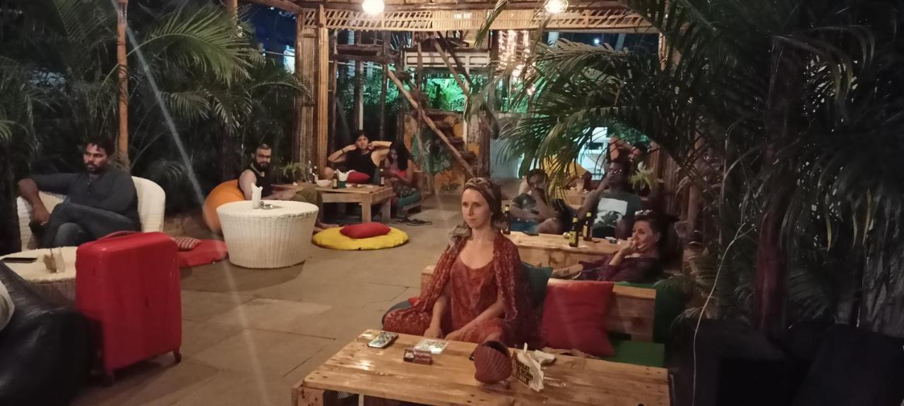 Red Monkeys Hostel Arambol Exterior photo